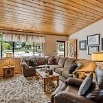 Bigfoot Retreat Home Close To Beach